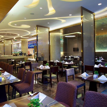 Crowne Plaza Yichang, An Ihg Hotel Restaurant photo